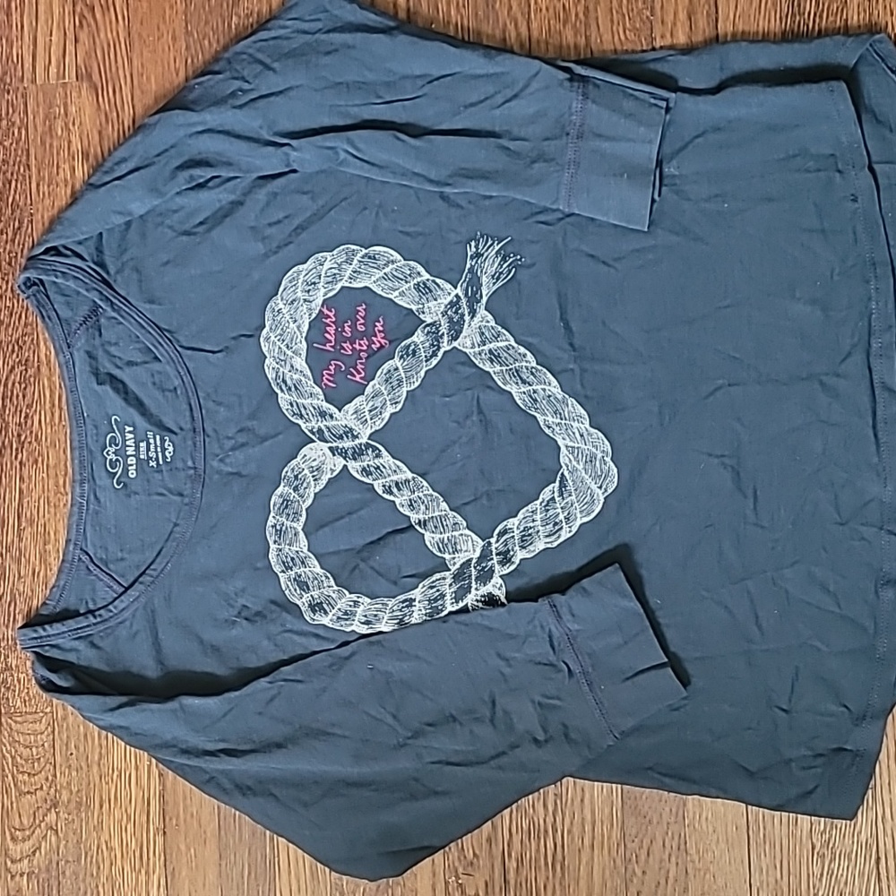 Women's 3/4 sleeve graphic print shirt gray/navy color